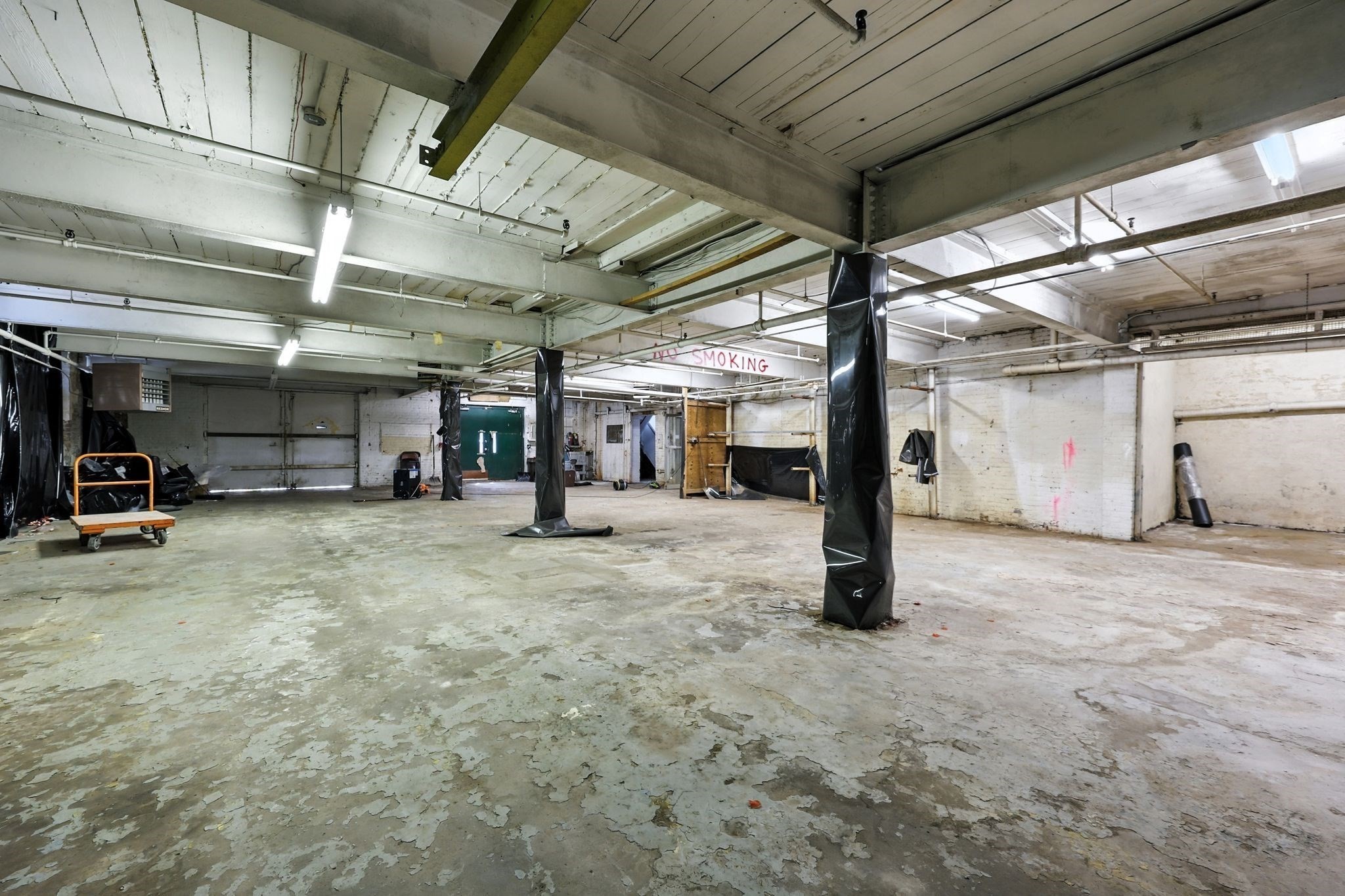 90 Sargeant St, Holyoke, MA 01040 - Image 9