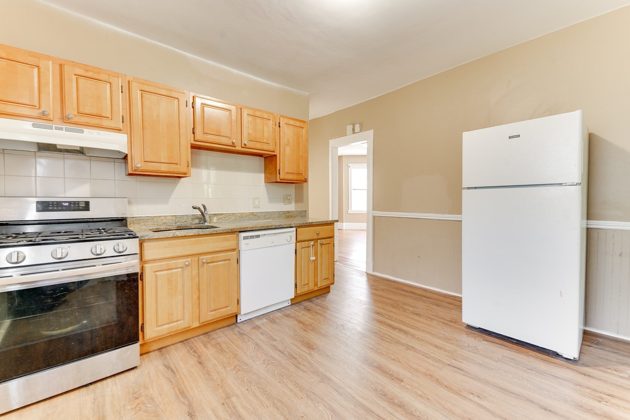 8 Ridgewood St, Dorchester, Boston, MA 02122 - Image 20