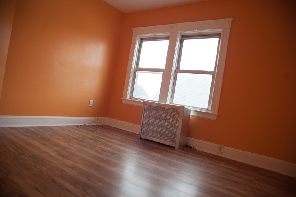 19 Heath St, Everett, MA 02149 - Image 3