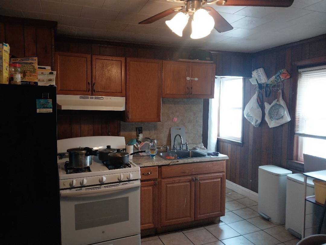 19 Heath St, Everett, MA 02149 - Image 9