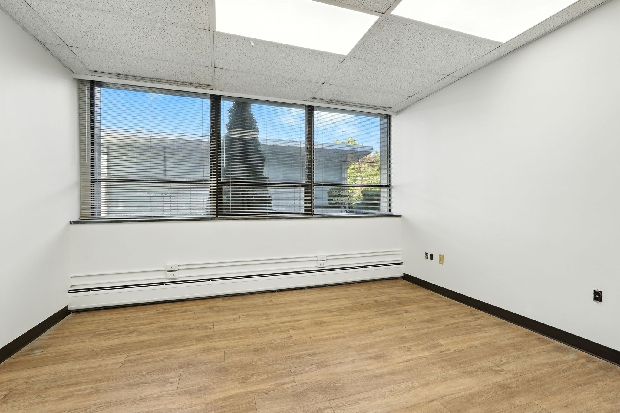 117 Park Ave, West Springfield, MA 01089 - Image 15