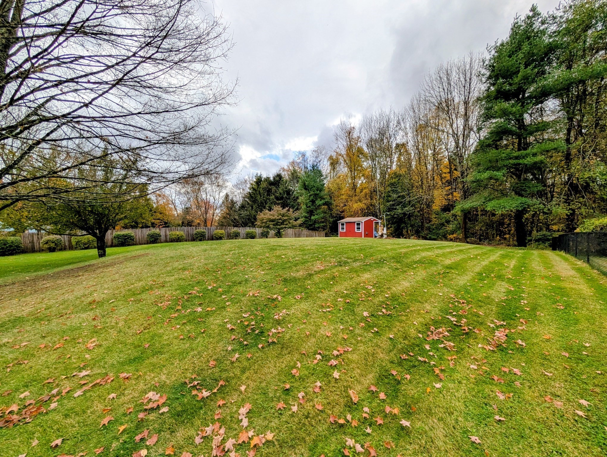 10 Harrington Rd, Charlton, MA 01507 - Image 9