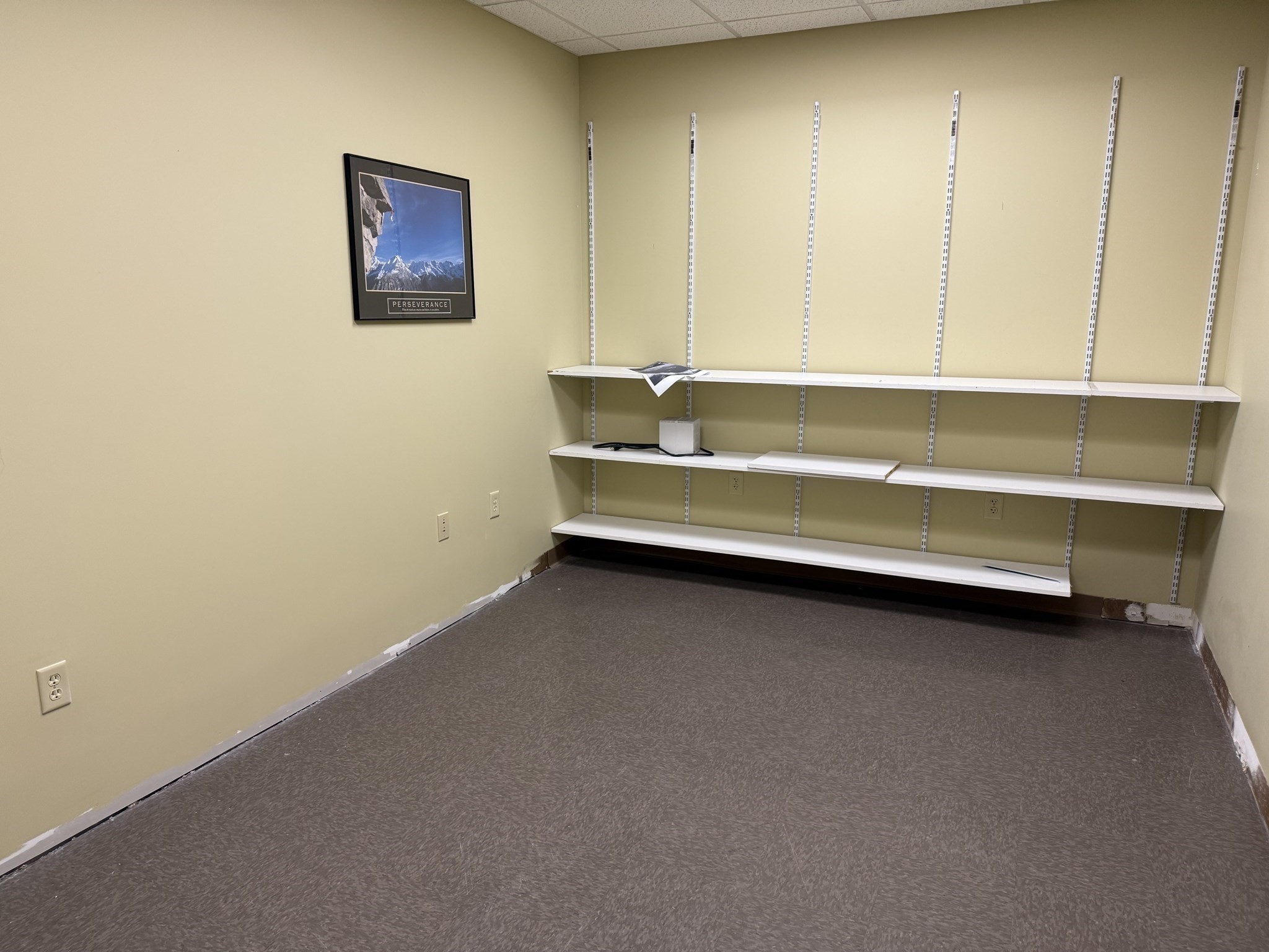 56 Marshall St, Leominster, MA 01453 - Image 13