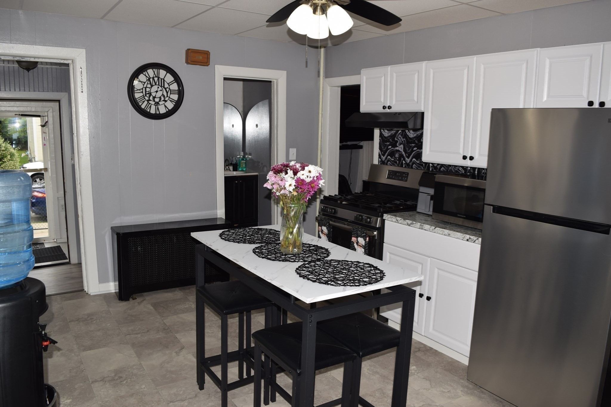 5 Vernon St, Holyoke, MA 01040 - Image 6