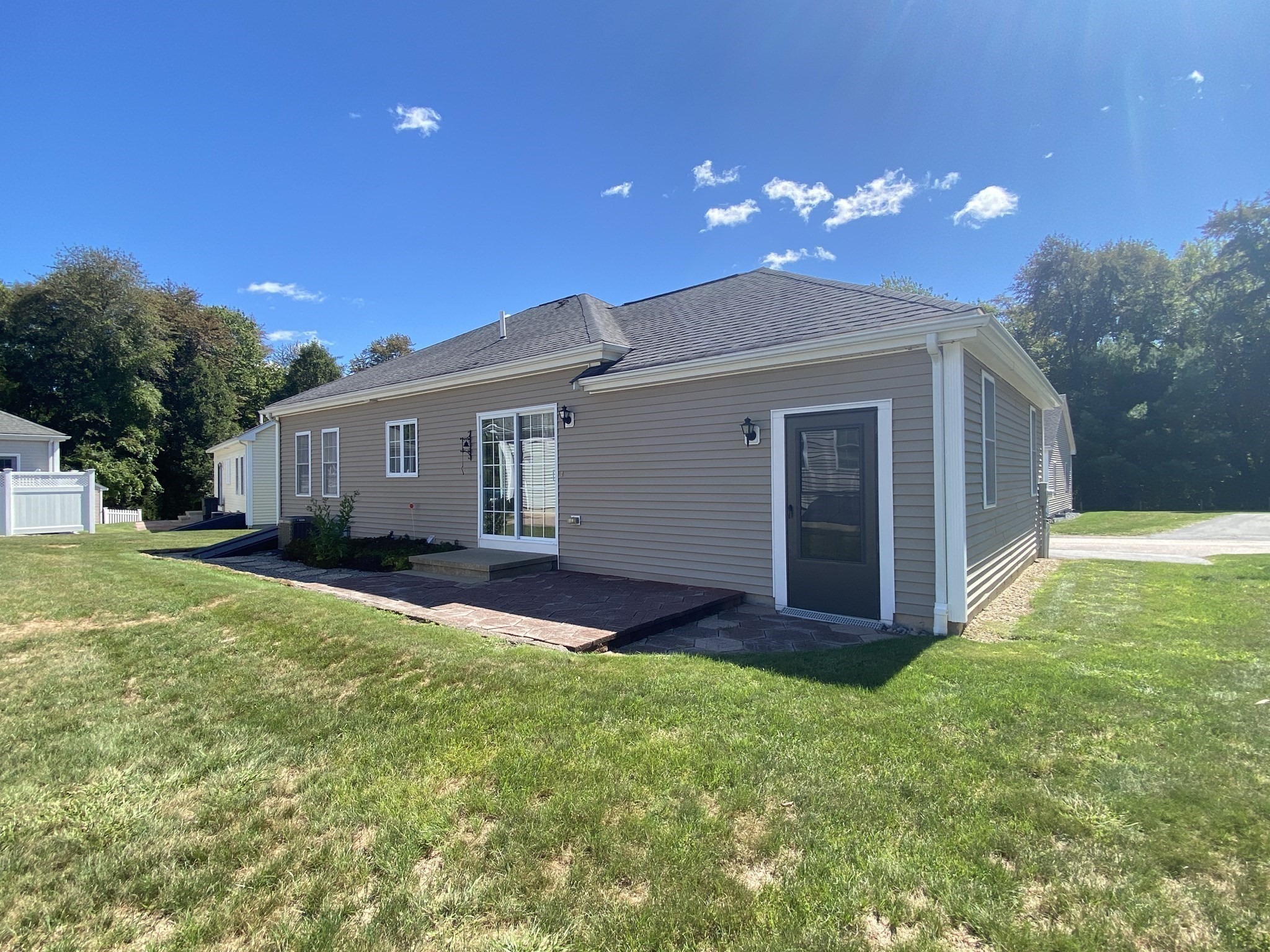 4 Marys Way Unit 4, Lakeville, MA 02347 - Image 2