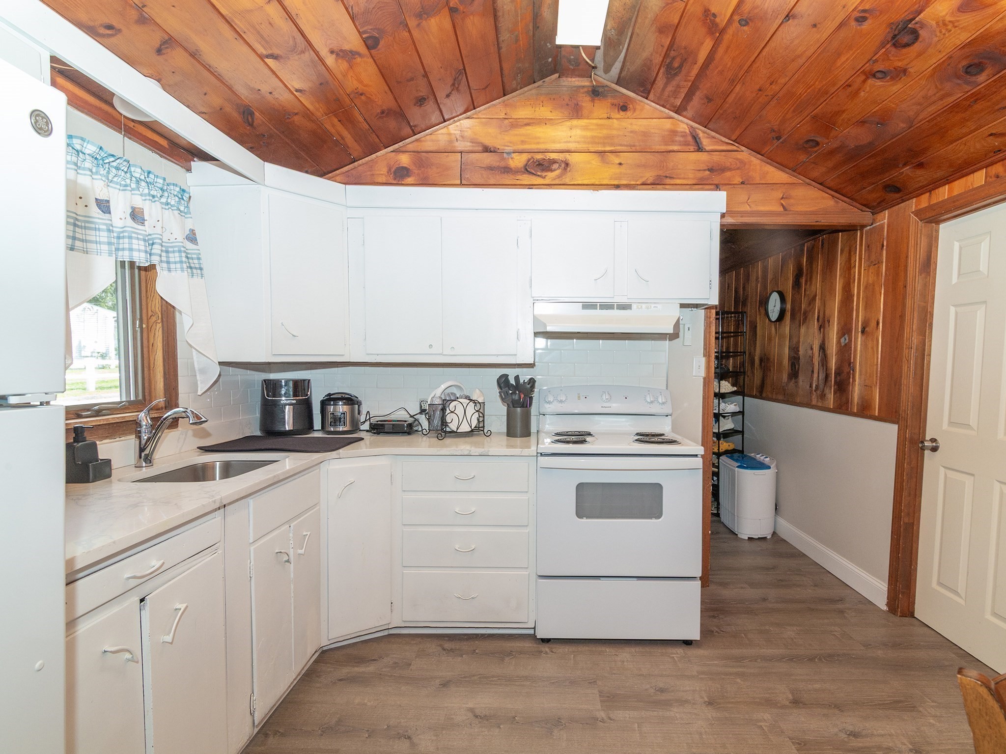 23 Canna Dr, Shrewsbury, MA 01545 - Image 7