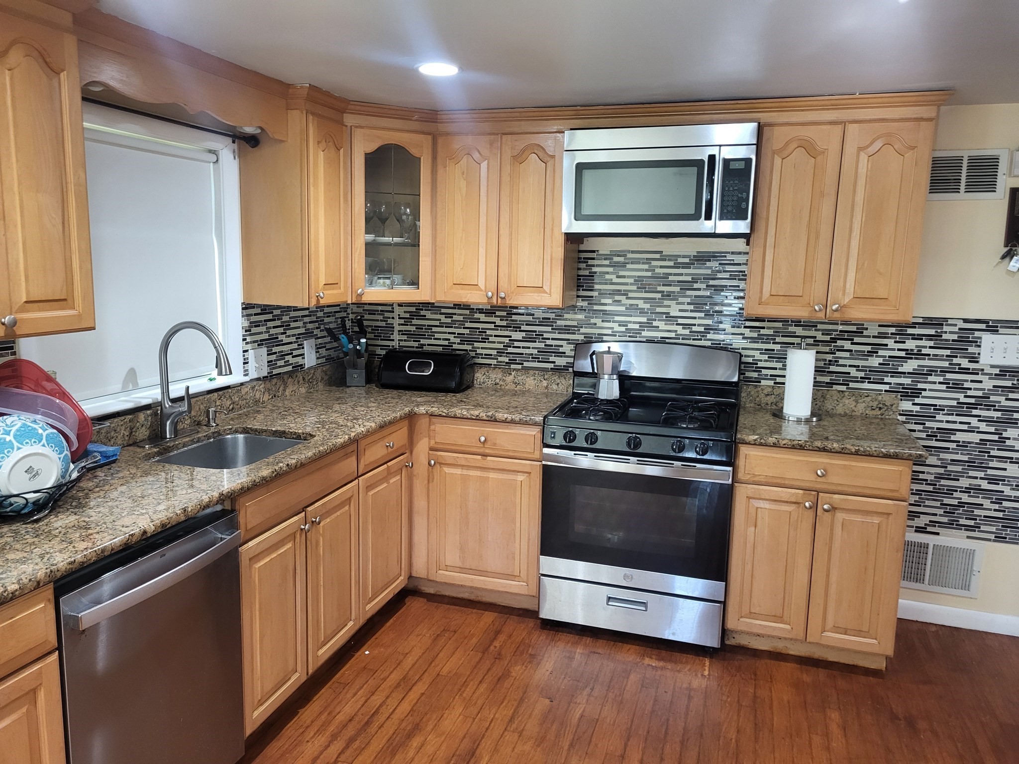 69 Berlin, Dedham, MA 02026 - Image 21