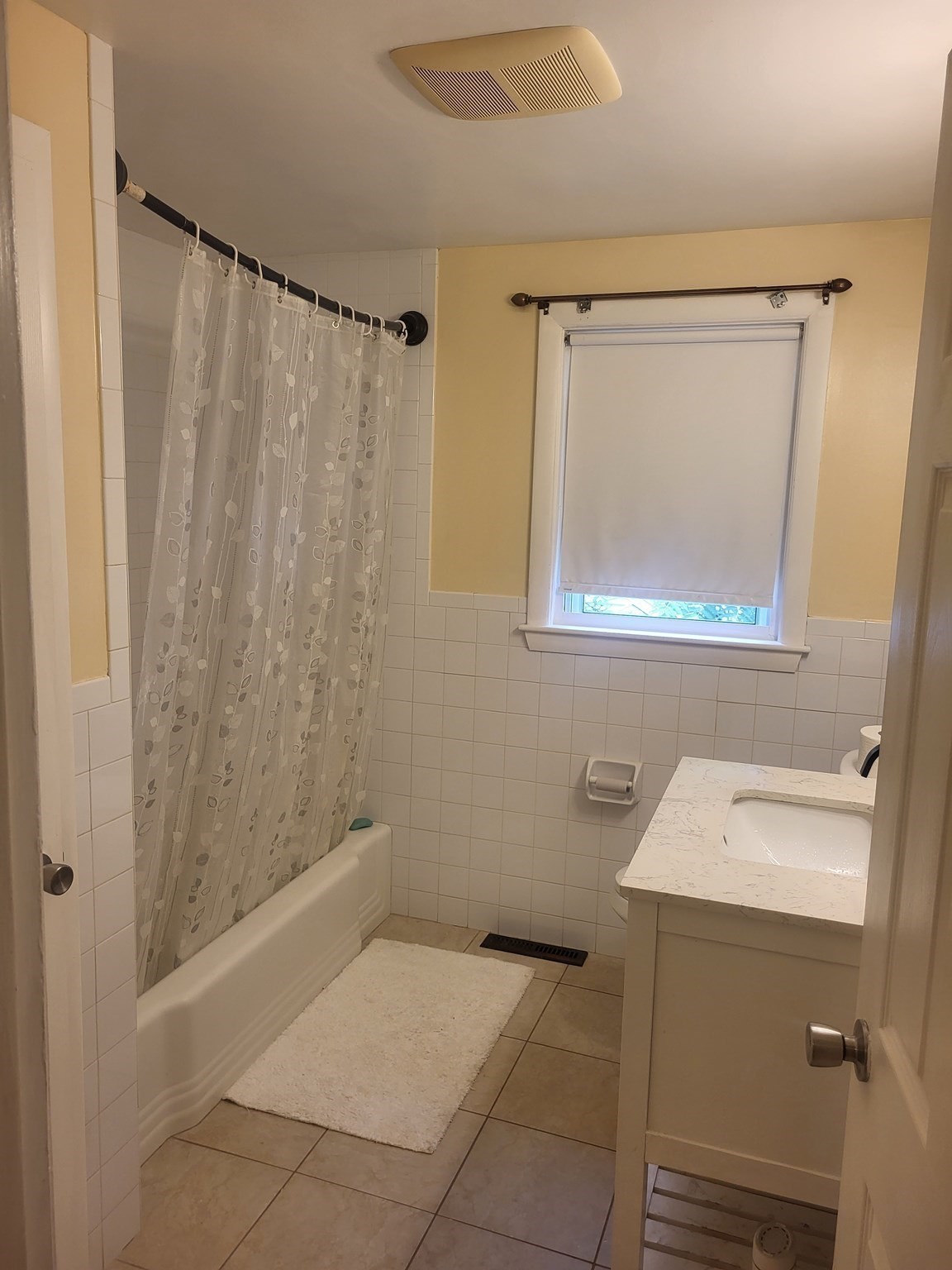 69 Berlin, Dedham, MA 02026 - Image 26