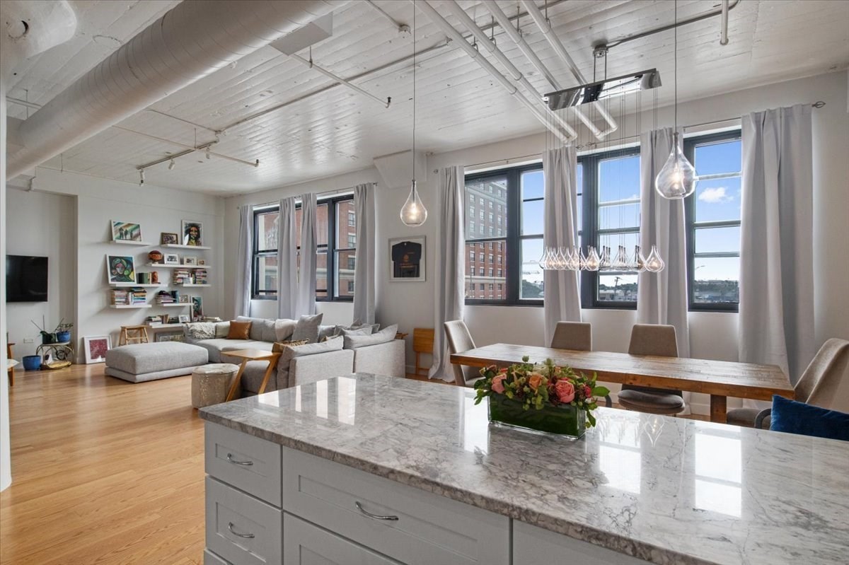 437 D St Unit 2C, Seaport, Boston, MA 02127