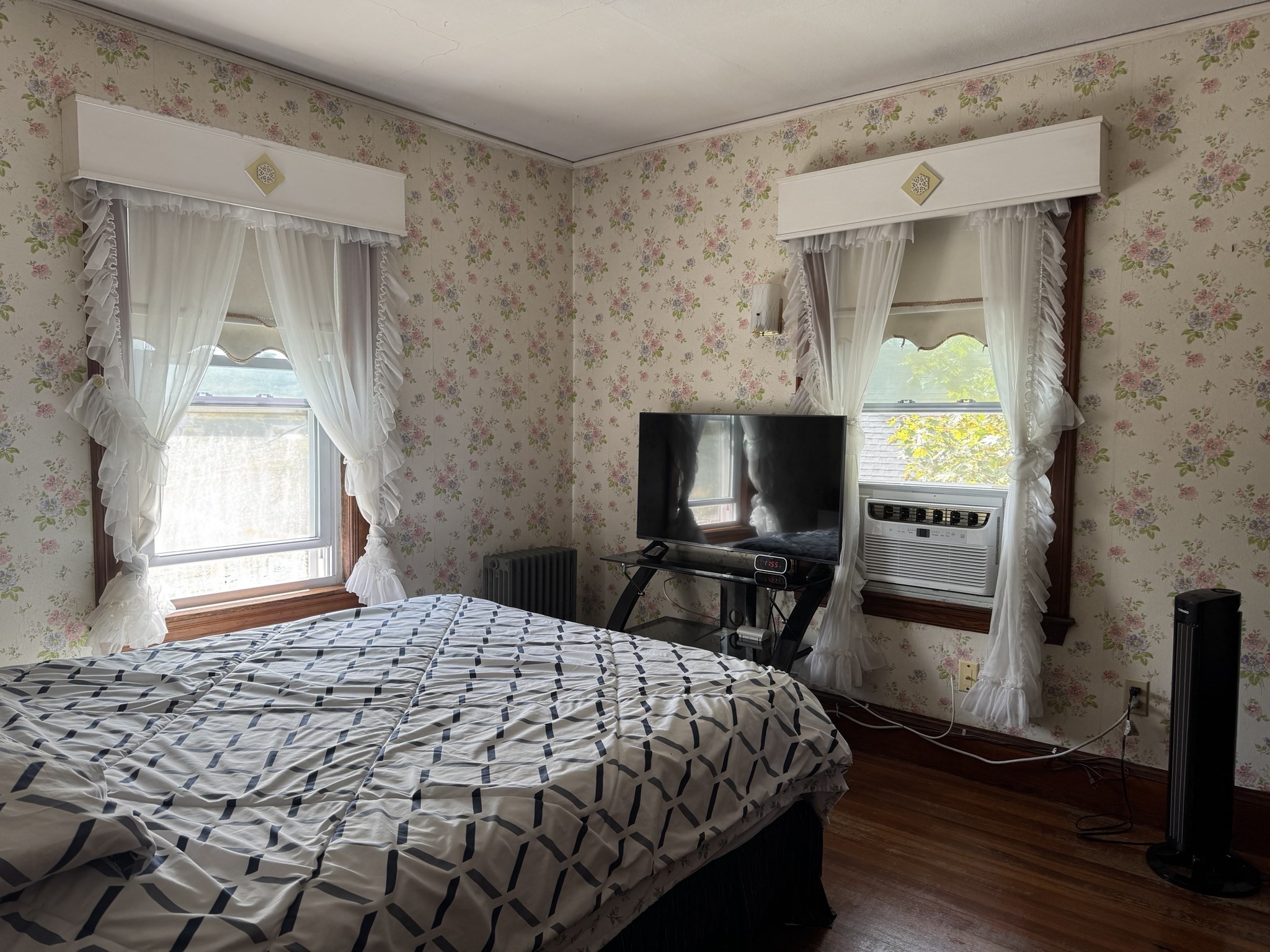 14 Park Ave Ext, Arlington, MA 02474 - Image 5