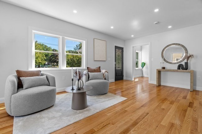 321 Albemarle Rd, Newton, MA 02460 - Image 6