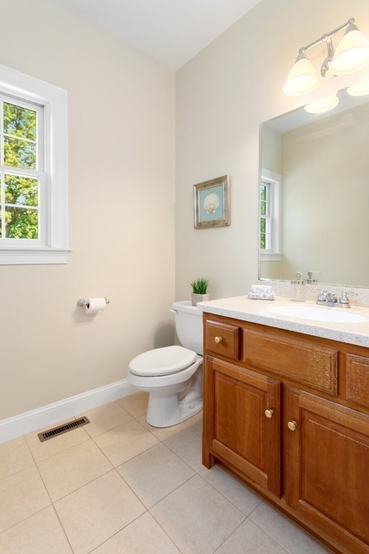 18 Symonds Way, Reading, MA 01867 - Image 18