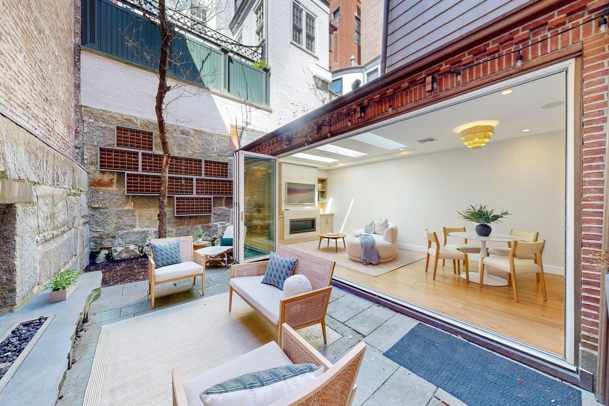 9 Chestnut St, Beacon Hill, Boston, MA 02108 - Image 2