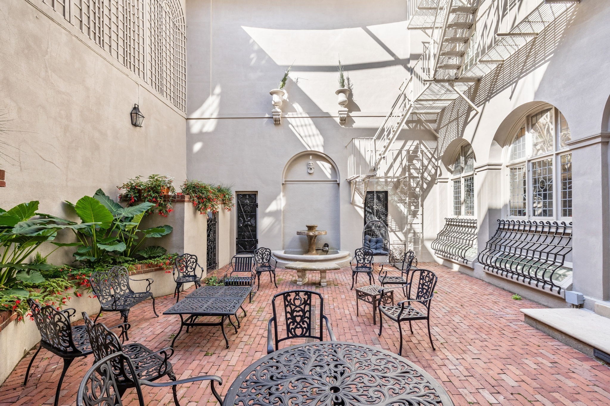 142 Chestnut Street Unit 4-5, Beacon Hill, Boston, MA 02108