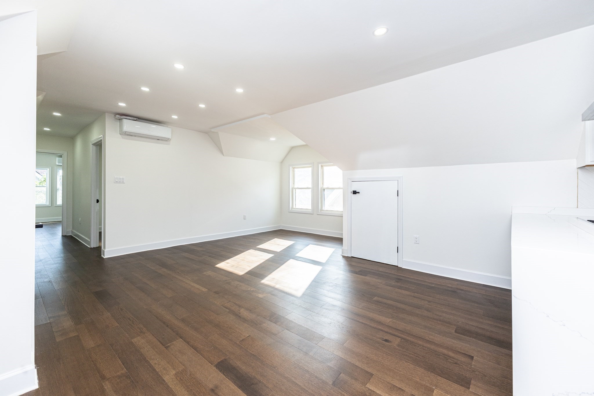 40 Devon St Unit 3, Dorchester, Boston, MA 02121 - Image 3