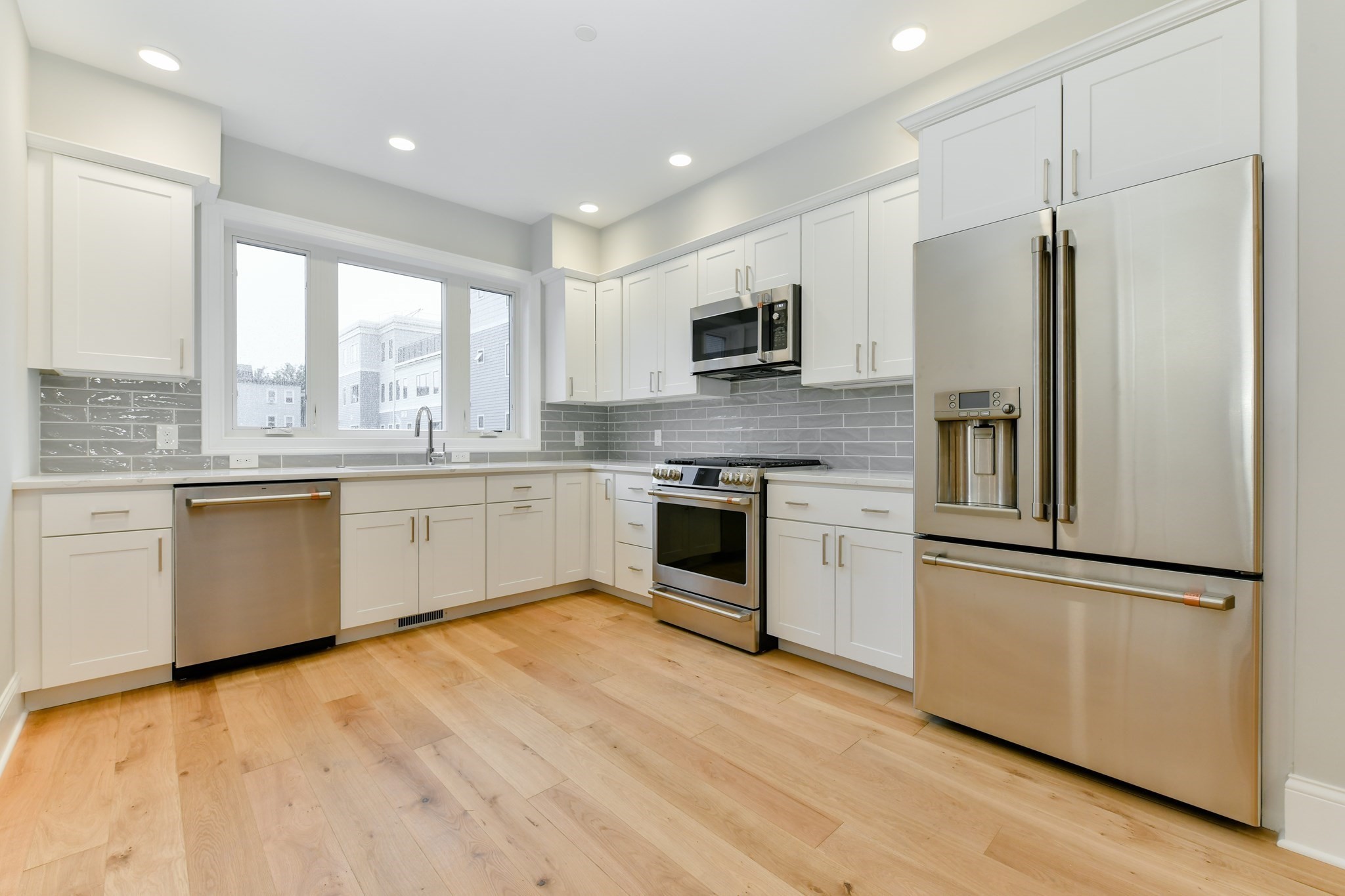28 Berkshire St, Cambridge, MA 02141 - Image 2