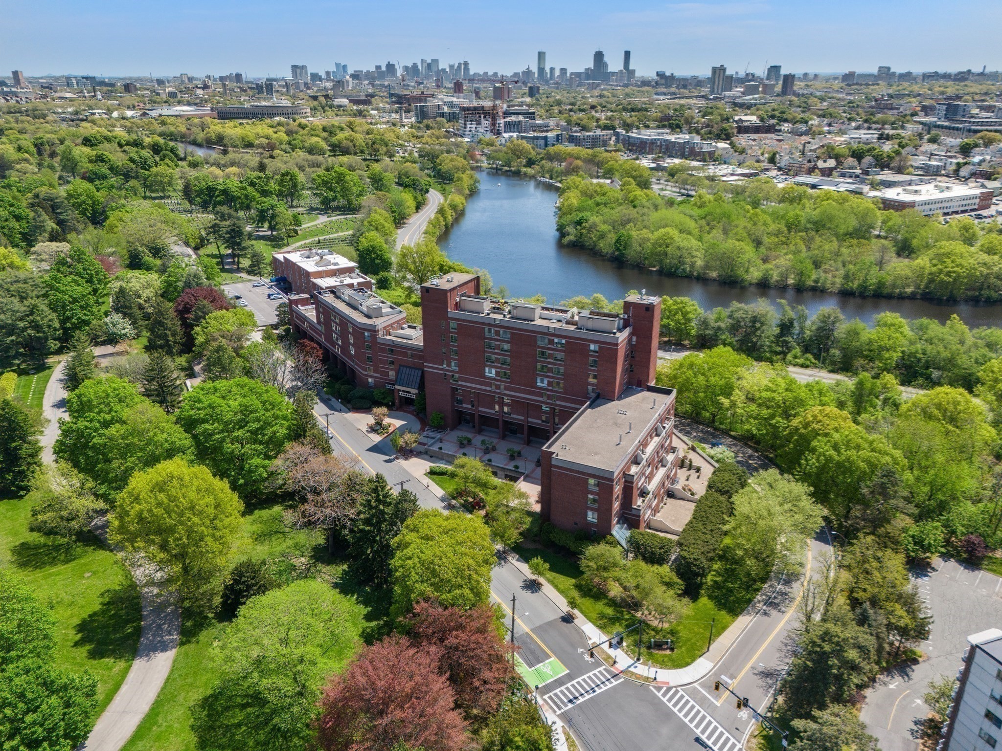 199 Coolidge Ave Unit 401, Watertown, MA 02472 - Image 2