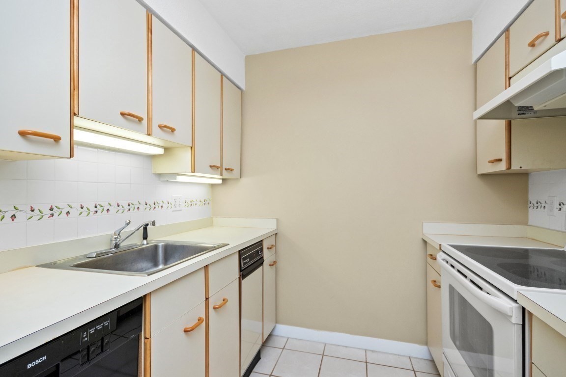 199 Coolidge Ave Unit 401, Watertown, MA 02472 - Image 9
