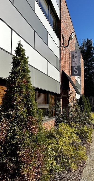 231 Sutton St Unit 2C, North Andover, MA 01845 - Image 2