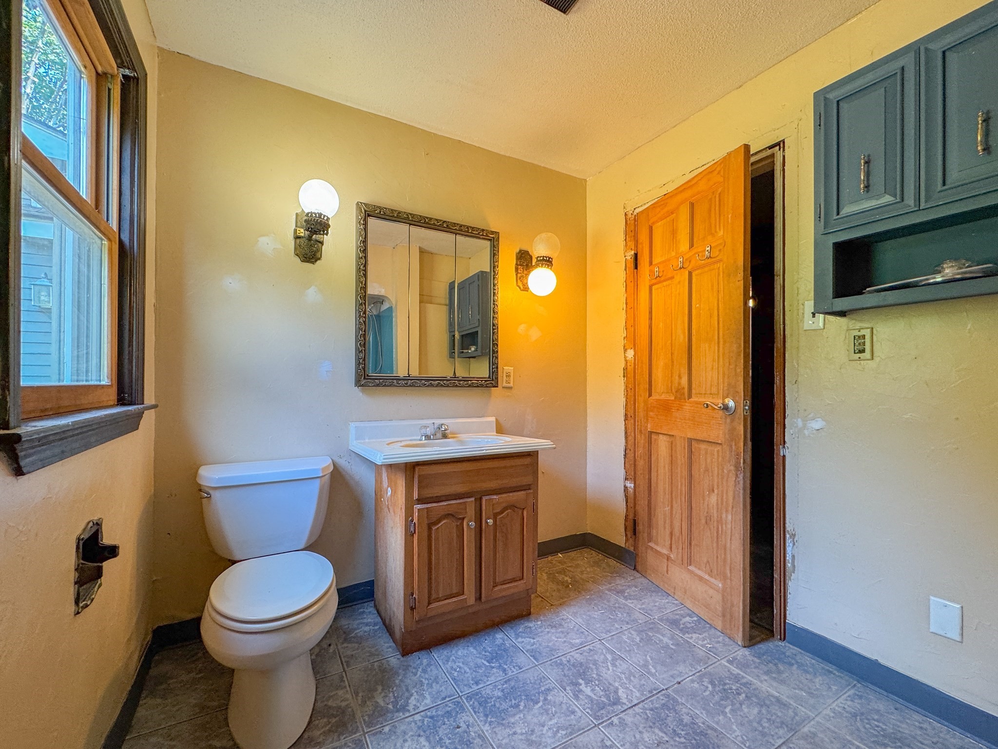 198 Union Rd, Wales, MA 01081 - Image 14