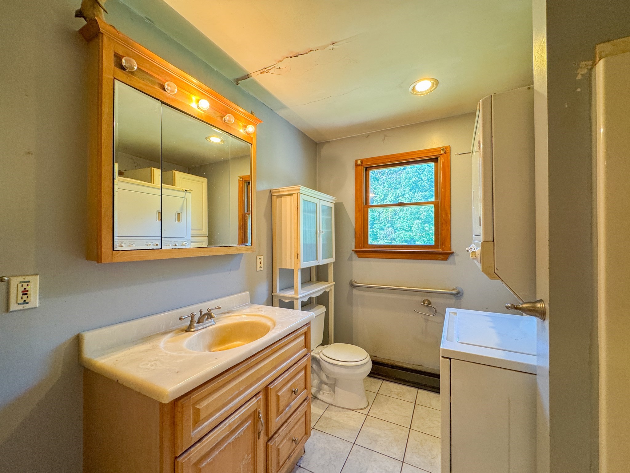 198 Union Rd, Wales, MA 01081 - Image 32