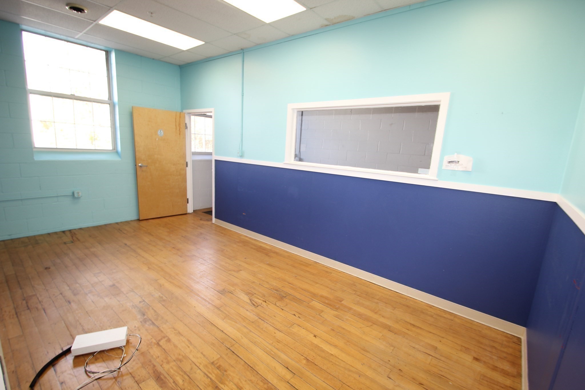 35 Water St. Unit 1, Amesbury, MA 01913 - Image 1