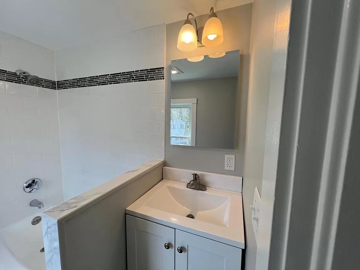 49 W Greenwood, Amesbury, MA 01913 - Image 11