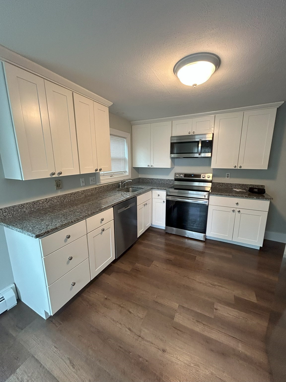 49 W Greenwood, Amesbury, MA 01913 - Image 7