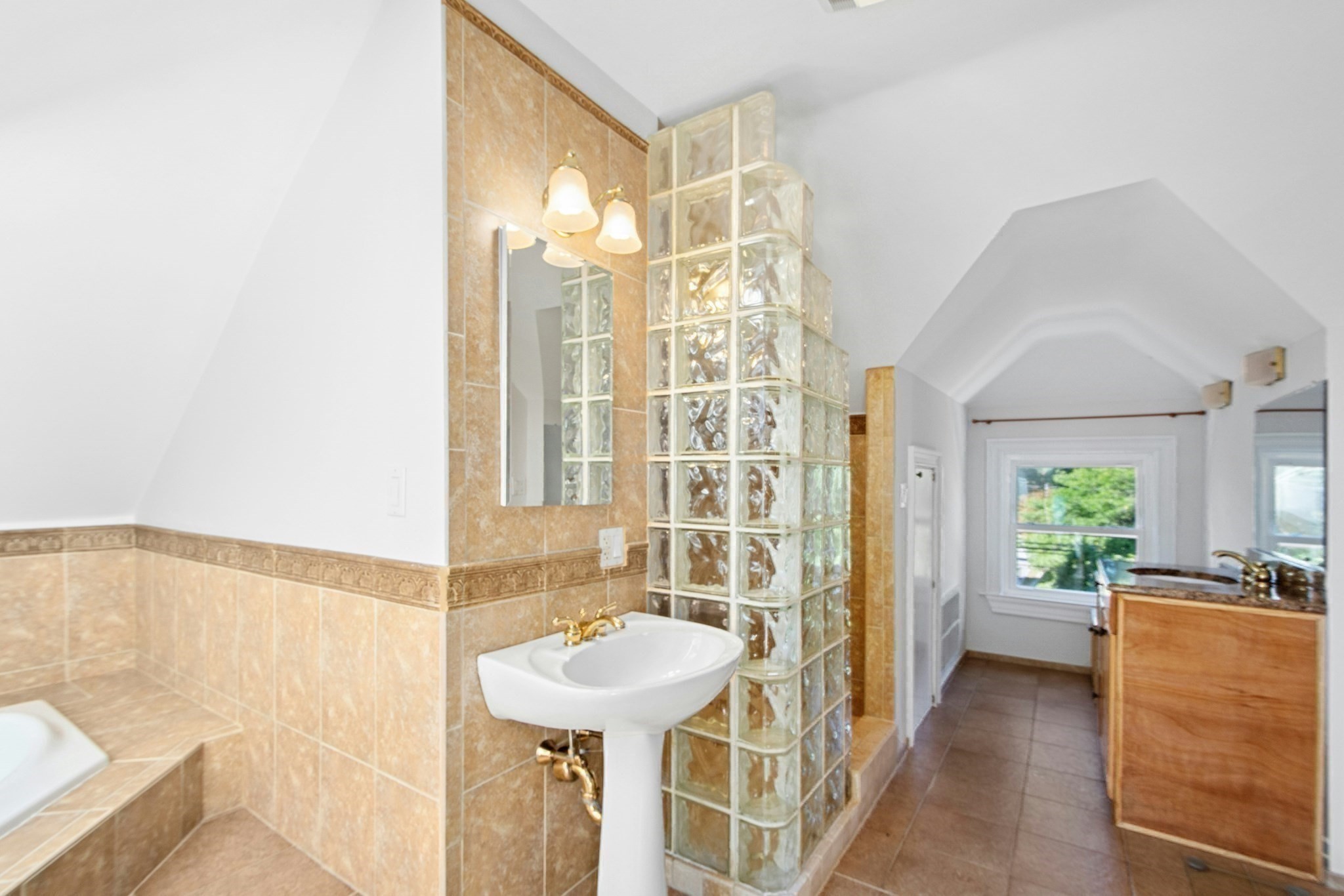 231 Lagrange, West Roxbury, Boston, MA 02132 - Image 32