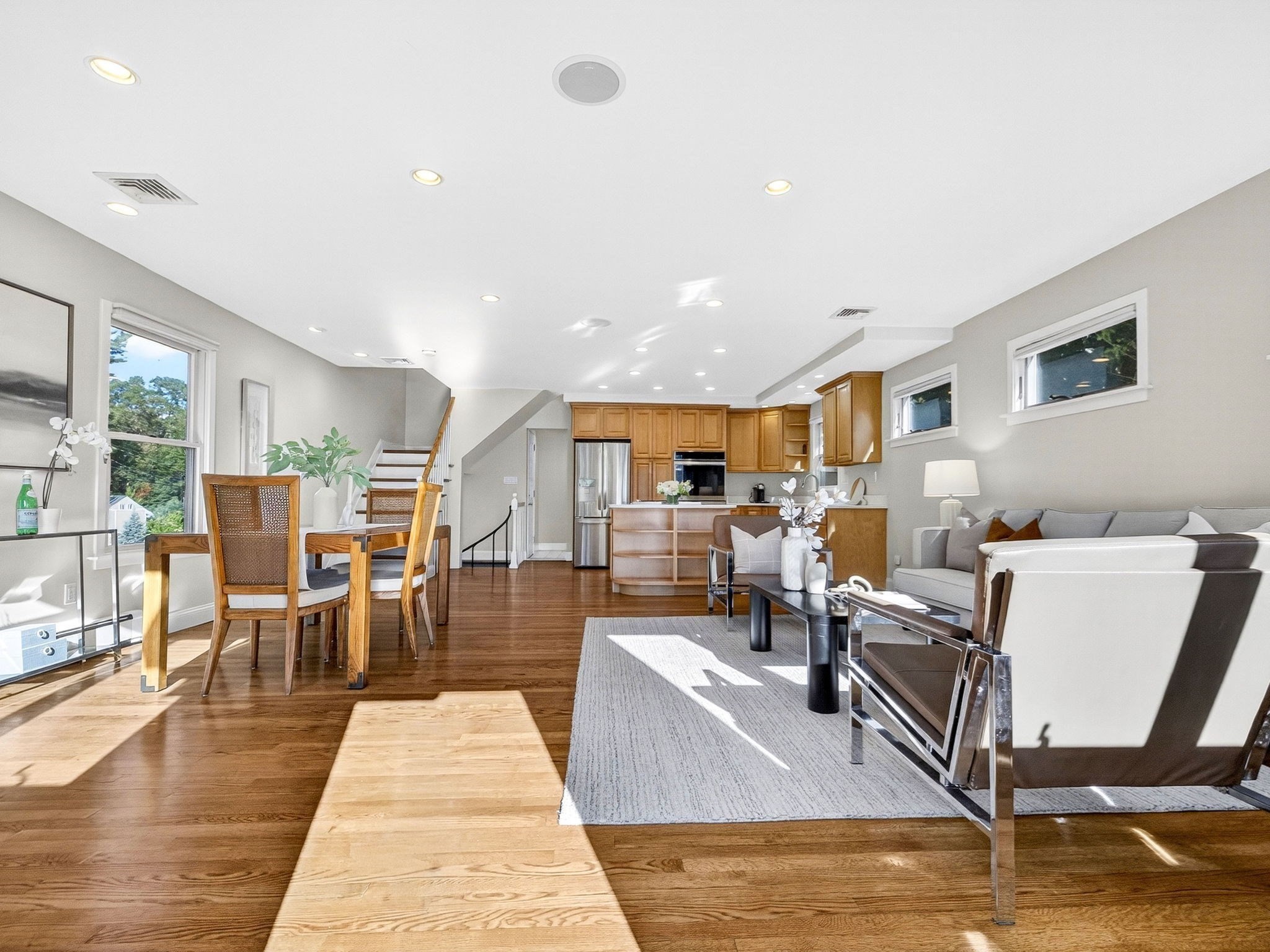 15 Crest Rd, Wayland, MA 01778 - Image 2