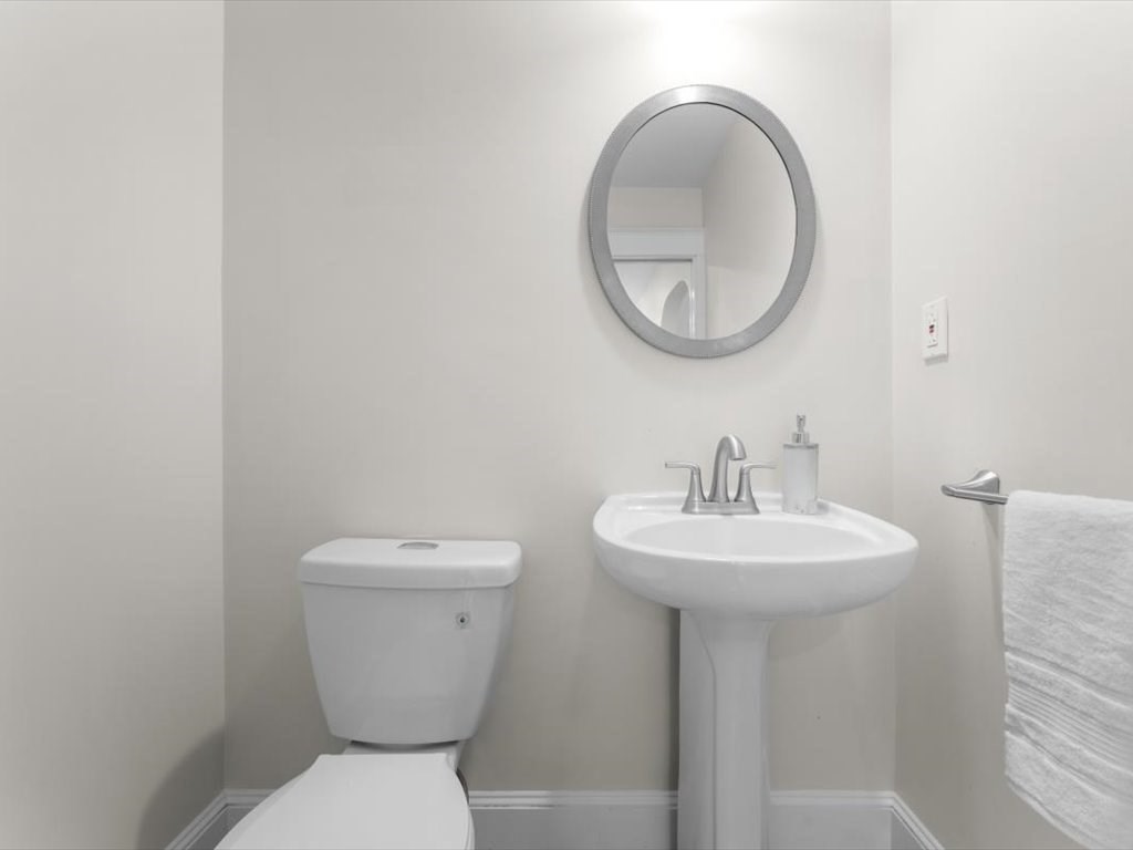 51 Bourne St Unit 51, Newton, MA 02466 - Image 32