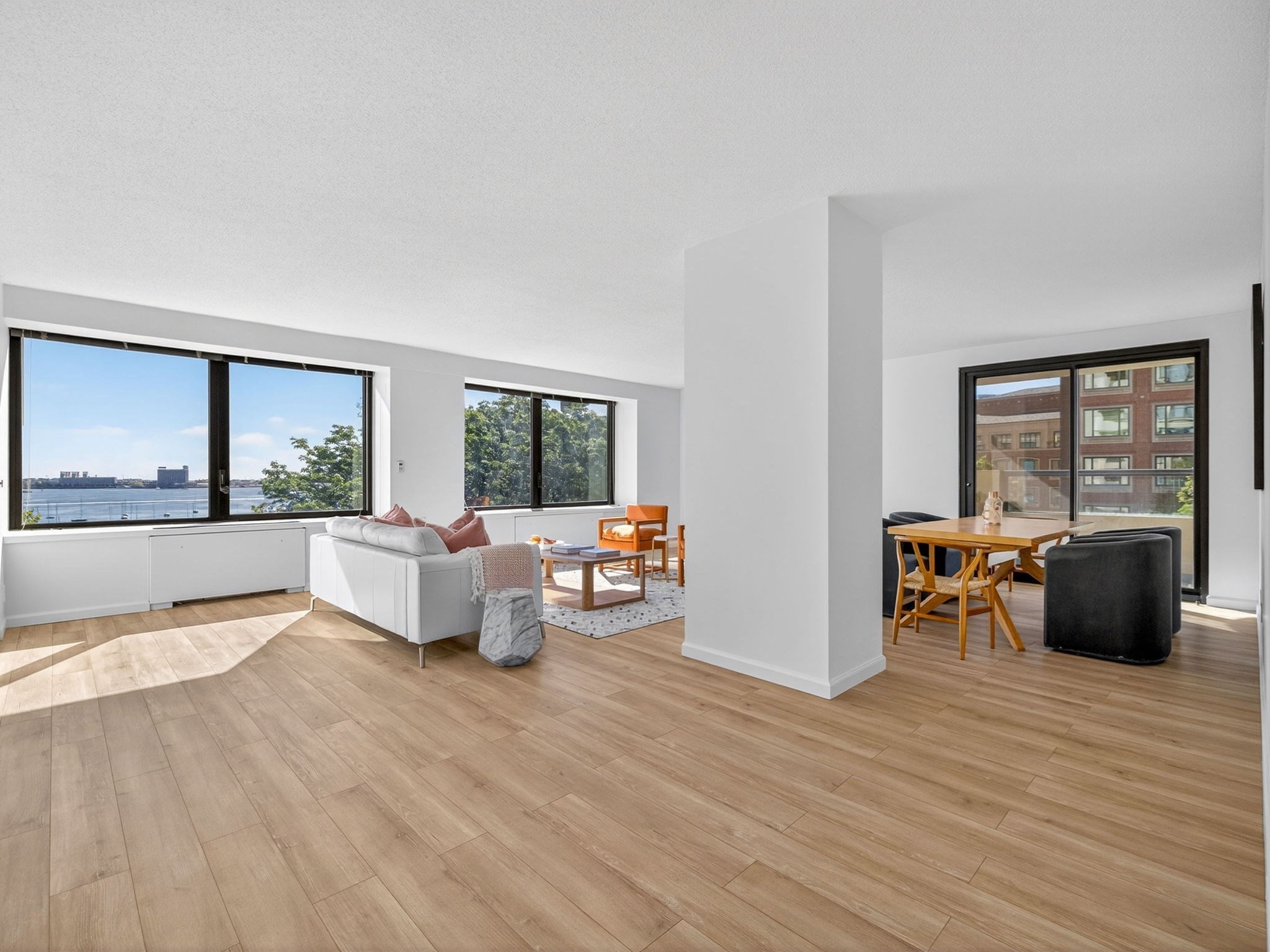 65 East India Row Unit 6F, Downtown, Boston, MA 02110