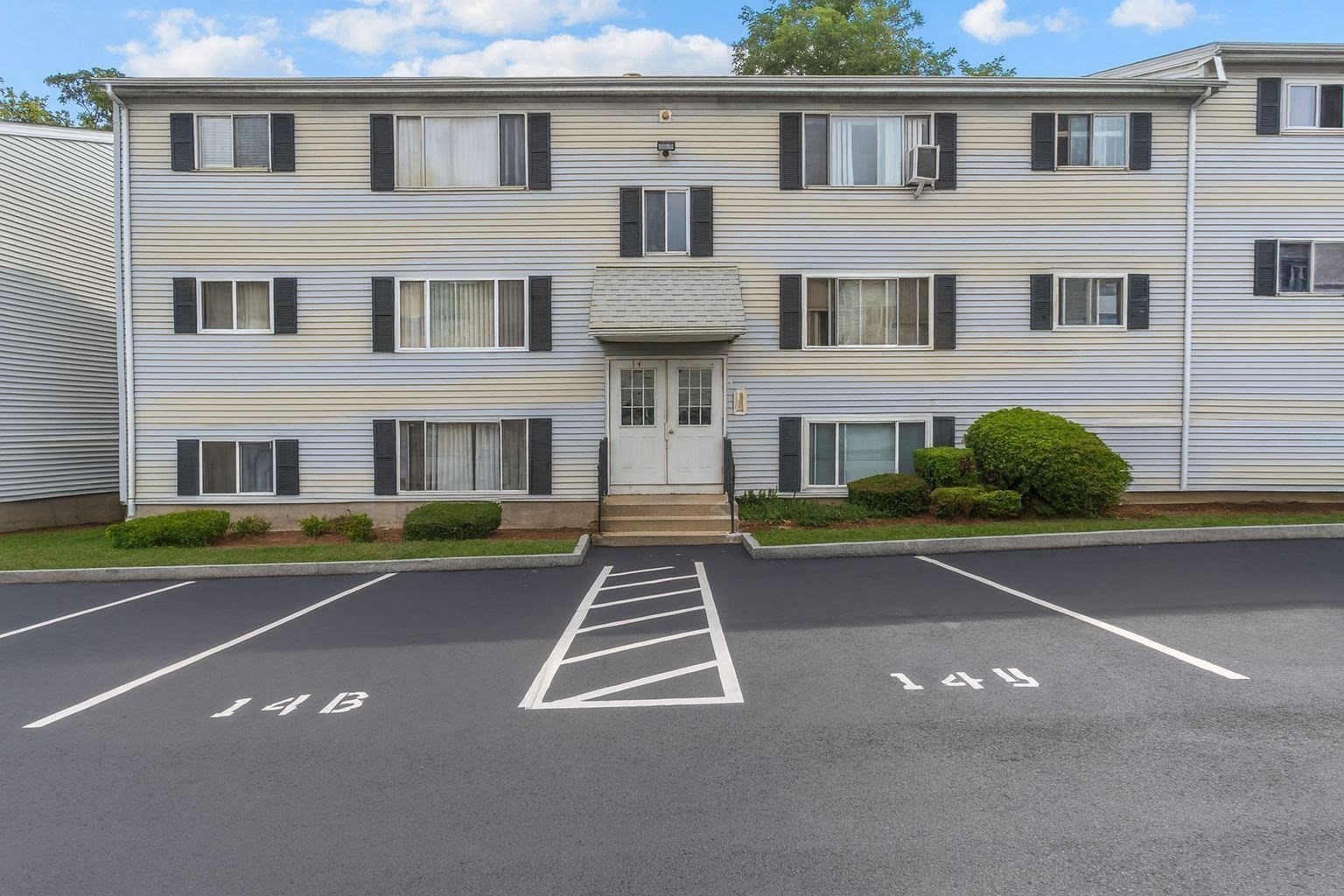 5455 N Main St Unit 14-B, Fall River, MA 02720