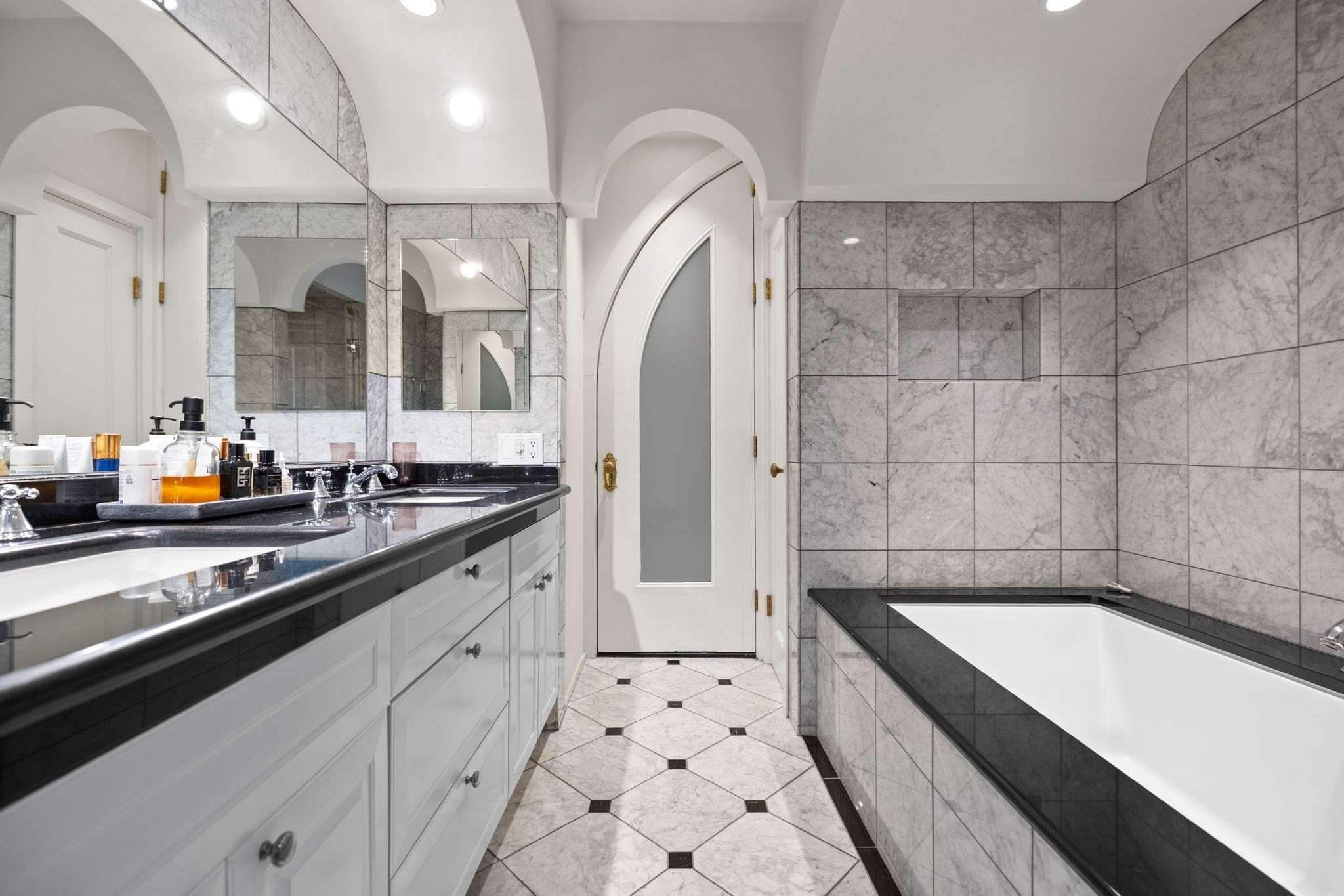 22 Worcester Sq Unit 1, South End, Boston, MA 02118 - Image 23