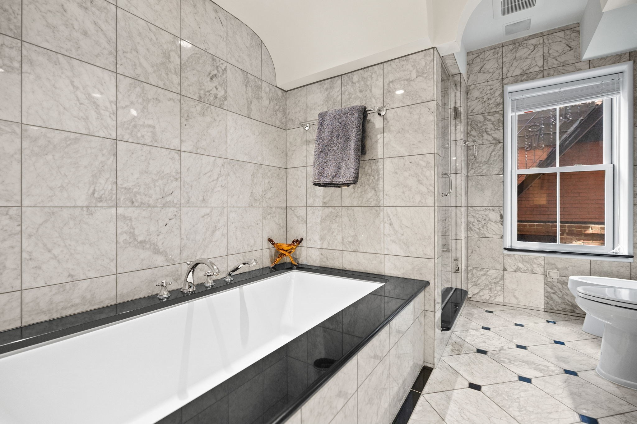 22 Worcester Sq Unit 1, South End, Boston, MA 02118 - Image 24