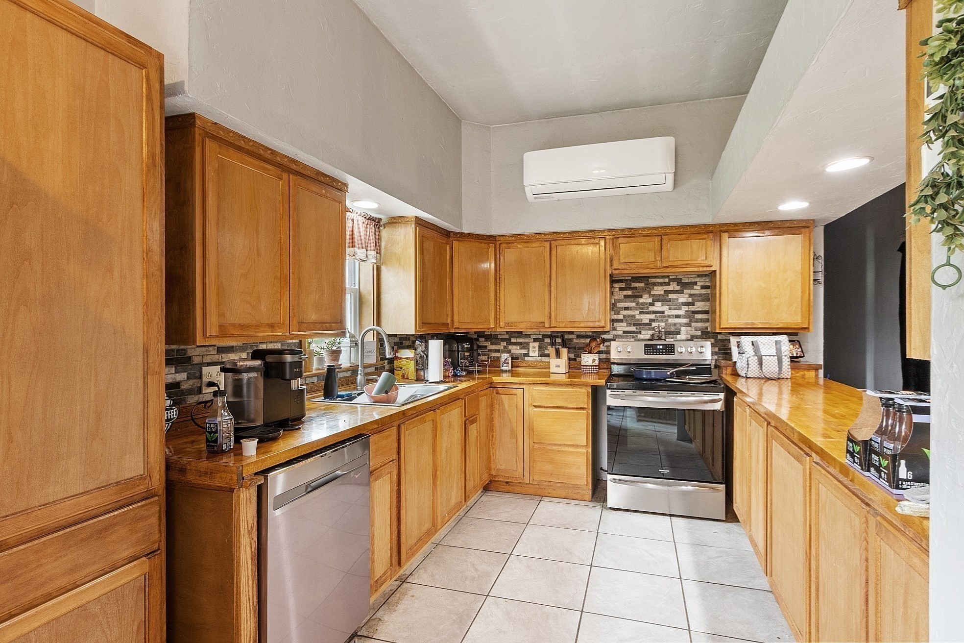 15 Tully Road, Orange, MA 01364 - Image 33