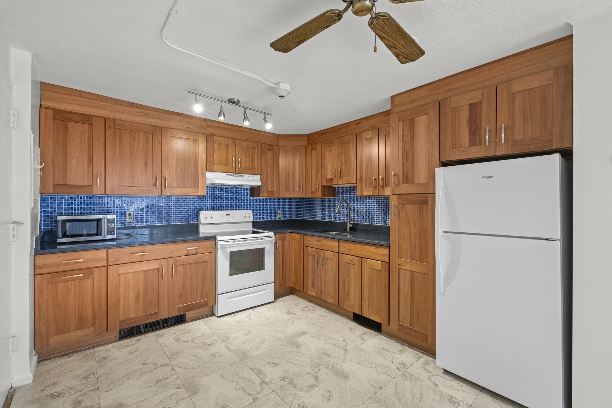70 Jamaicaway Unit 16, Mission Hill, Boston, MA 02130 - Image 6