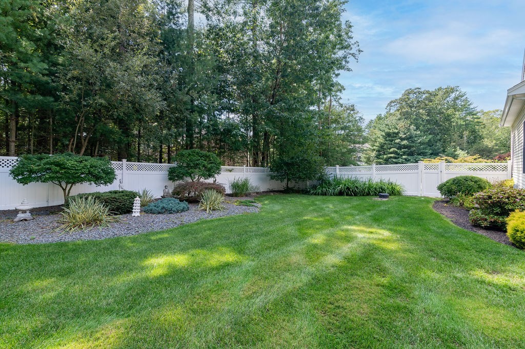 53 Queens Circle, Raynham, MA 02767 - Image 15