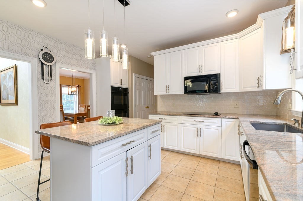 53 Queens Circle, Raynham, MA 02767 - Image 20