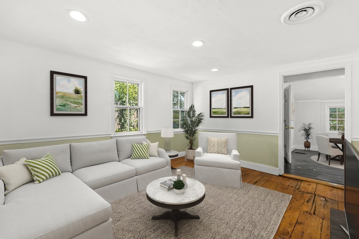 992 Chestnut Street, Newton, MA 02464