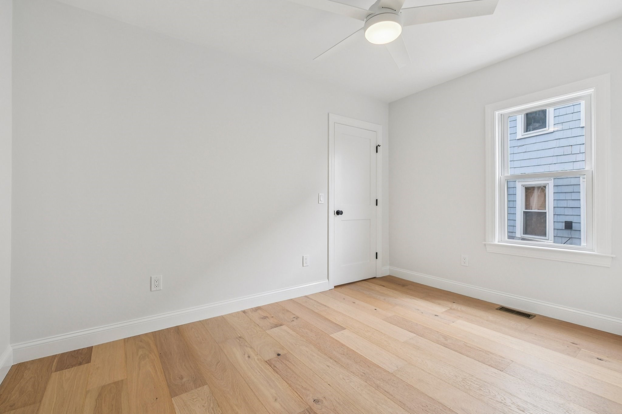 34 Larch Unit 34, Brighton, Boston, MA 02135 - Image 25