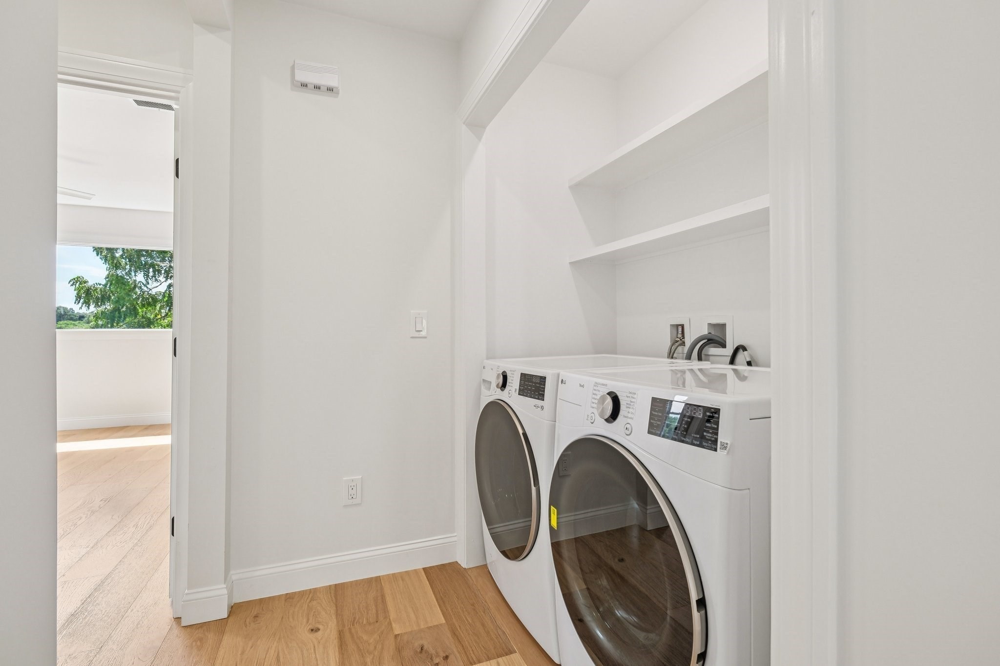 32 Larch Unit 32, Brighton, Boston, MA 02135 - Image 20