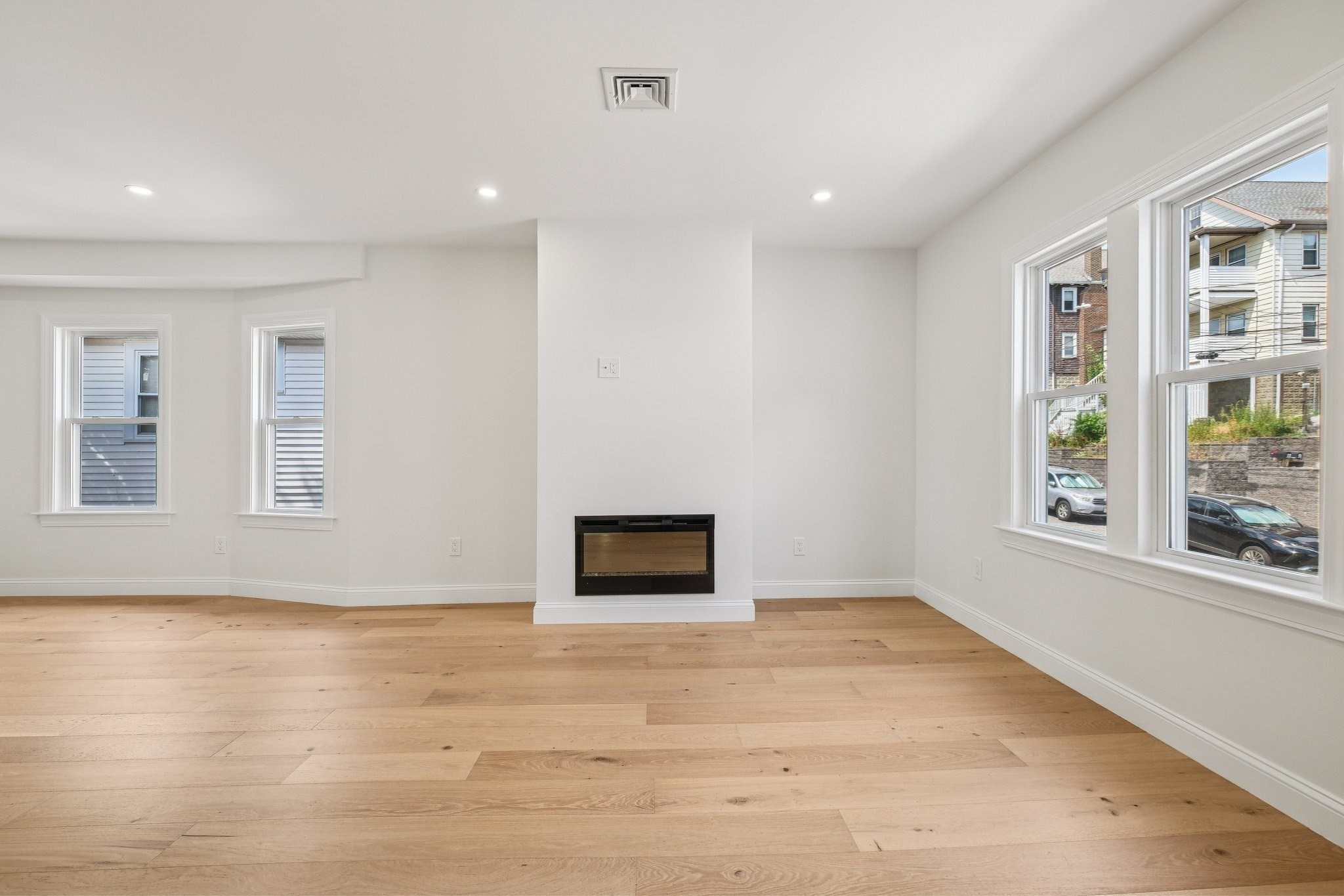32 Larch Unit 32, Brighton, Boston, MA 02135 - Image 8