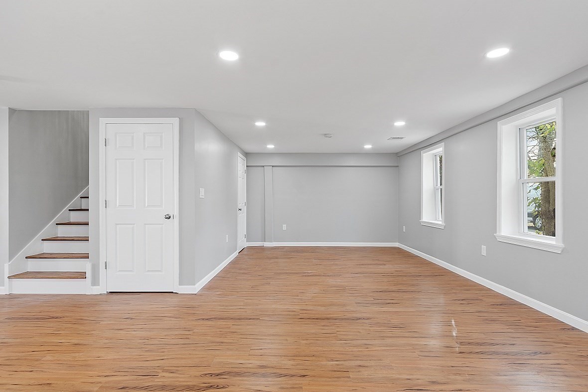 135 Cumberland Ave, Attleboro, MA 02703 - Image 17