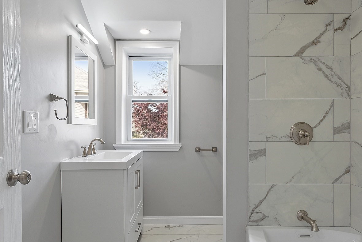 135 Cumberland Ave, Attleboro, MA 02703 - Image 30