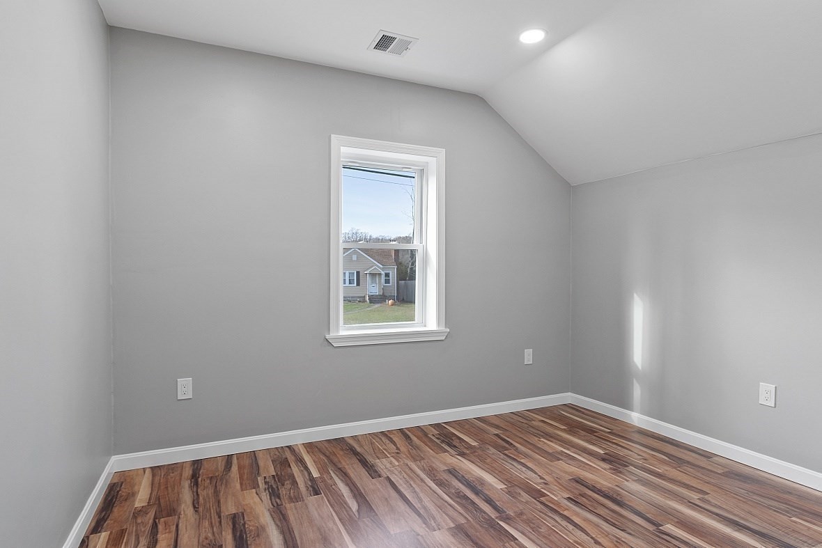 135 Cumberland Ave, Attleboro, MA 02703 - Image 35