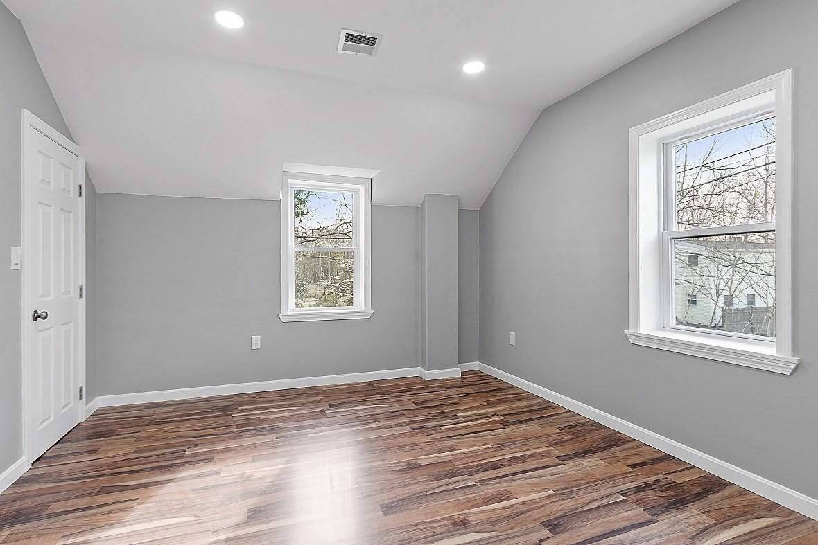 135 Cumberland Ave, Attleboro, MA 02703 - Image 37