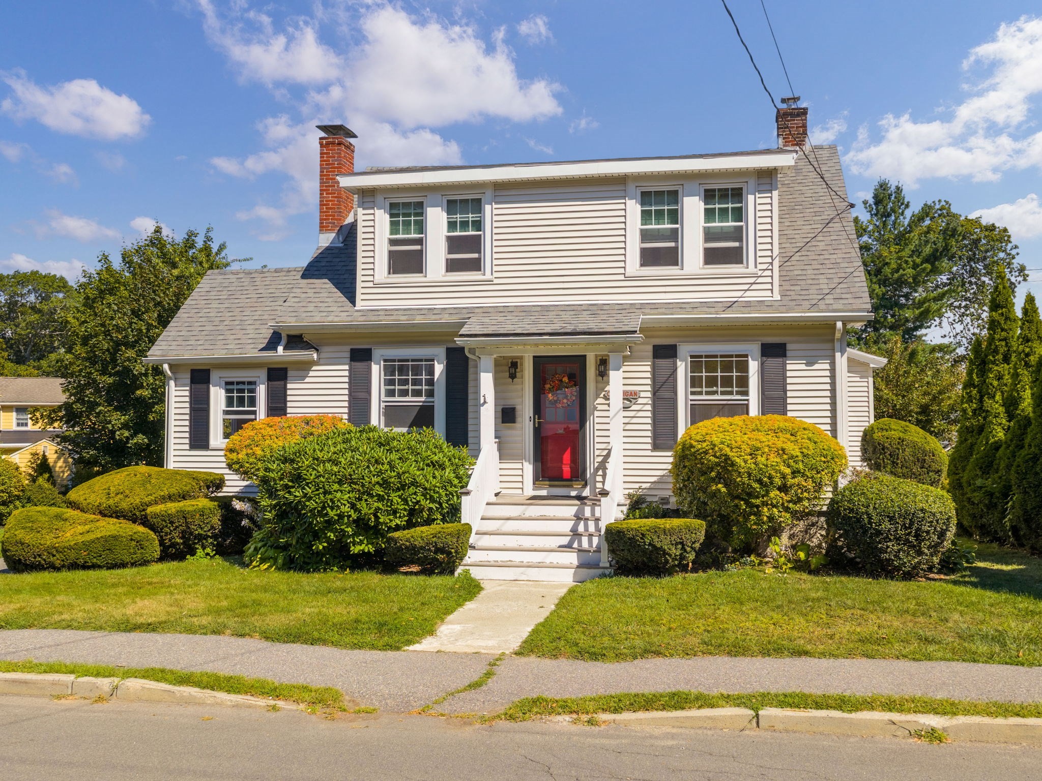 17 Judson St, Braintree, MA 02184
