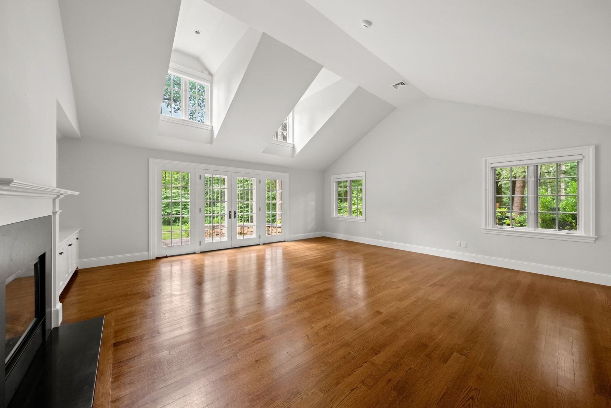 12 Winding River Circle, Wellesley, MA 02482 - Image 18