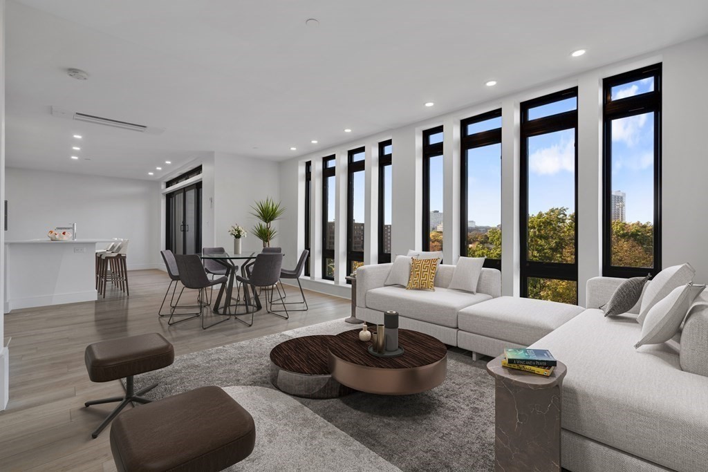 1950 Washington St Unit 5C, Roxbury, Boston, MA 02118